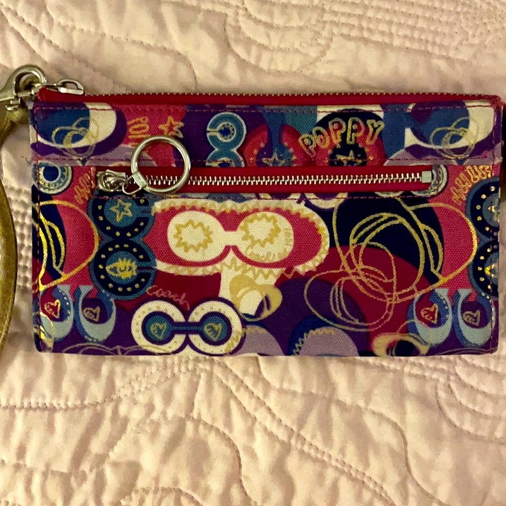 Coach Poppy wristlet/clutch